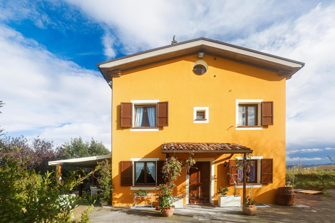 Locanda Della Lavanda ซานเกลเมนเต ภายนอก รูปภาพ