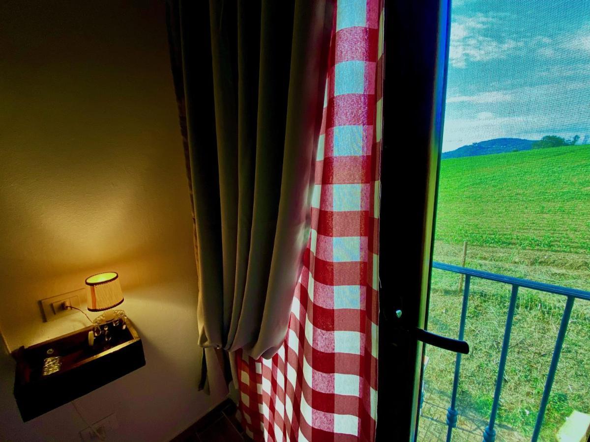 Locanda Della Lavanda ซานเกลเมนเต ภายนอก รูปภาพ